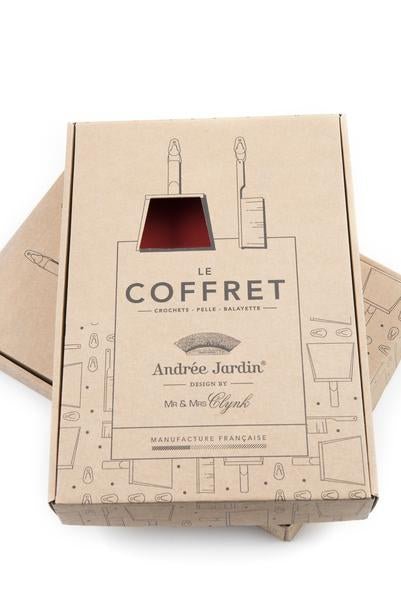 AndrÃ©e Jardin Mr. and Mrs. Clynk Black Dustpan & Brush "Coffret" Gift Set AndrÃ©e Jardin andree-jardin-mr-and-mrs-clynk-black-dustpan-brush-coffret-gift-set - French Dry Goods