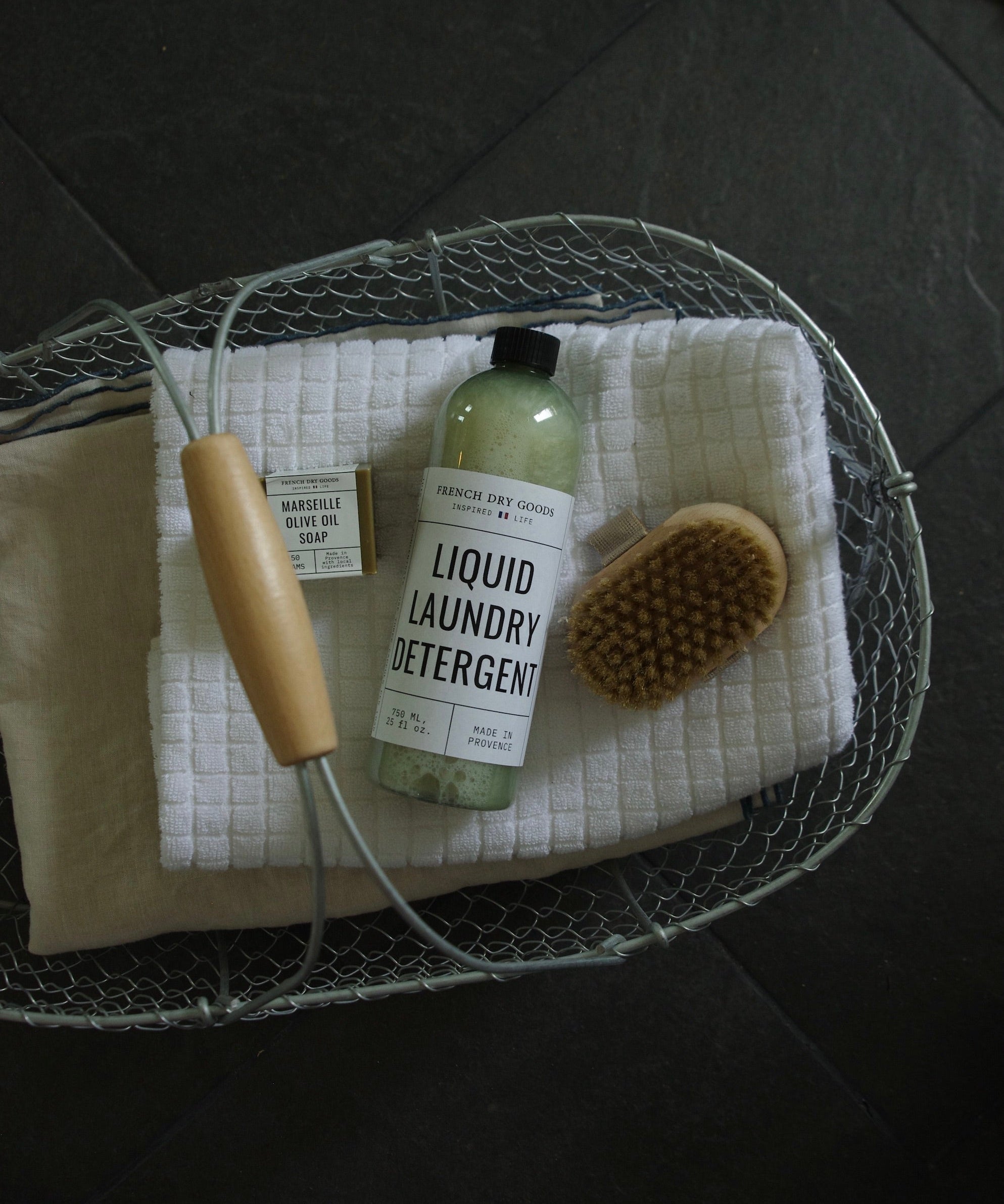 French_Dry_Goods_Laundry_Concentrate-IMGP7104-1987x3000_85f45090-ac73-4560-8ca6-18d42ce5b821.jpg