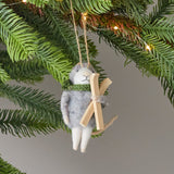 Felt Mouse Carrying Skis
