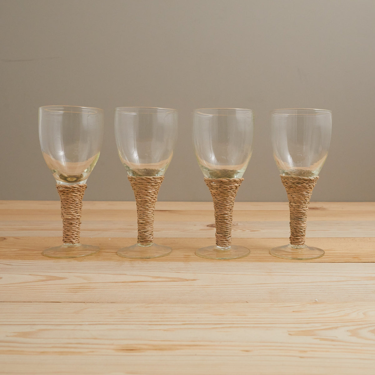 Seagrass Wine Glass, Set of 4