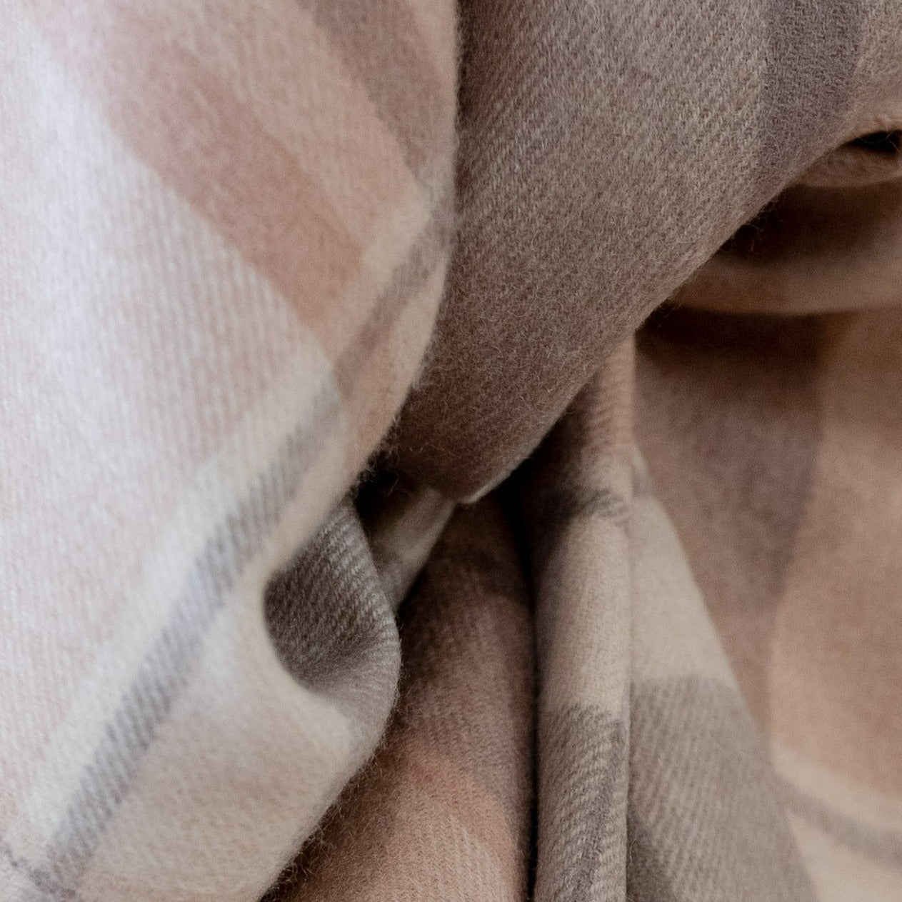 Lambswool Blanket in Neutral Multi Check