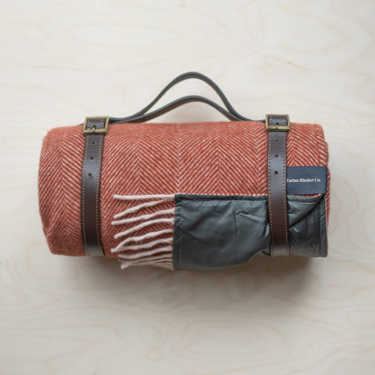 Recycled Wool Waterproof Picnic Blanket in Rust Herringbone - Brown Leather