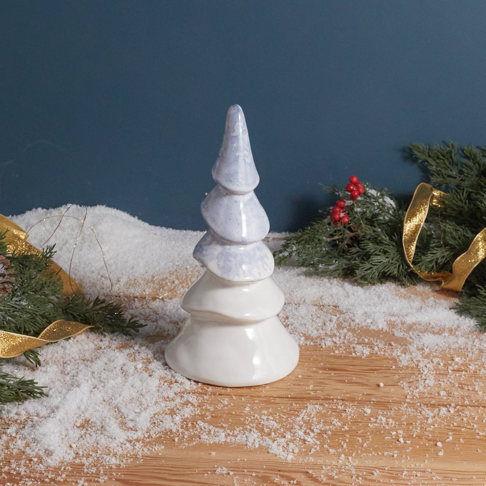 Decorah Tree, Large