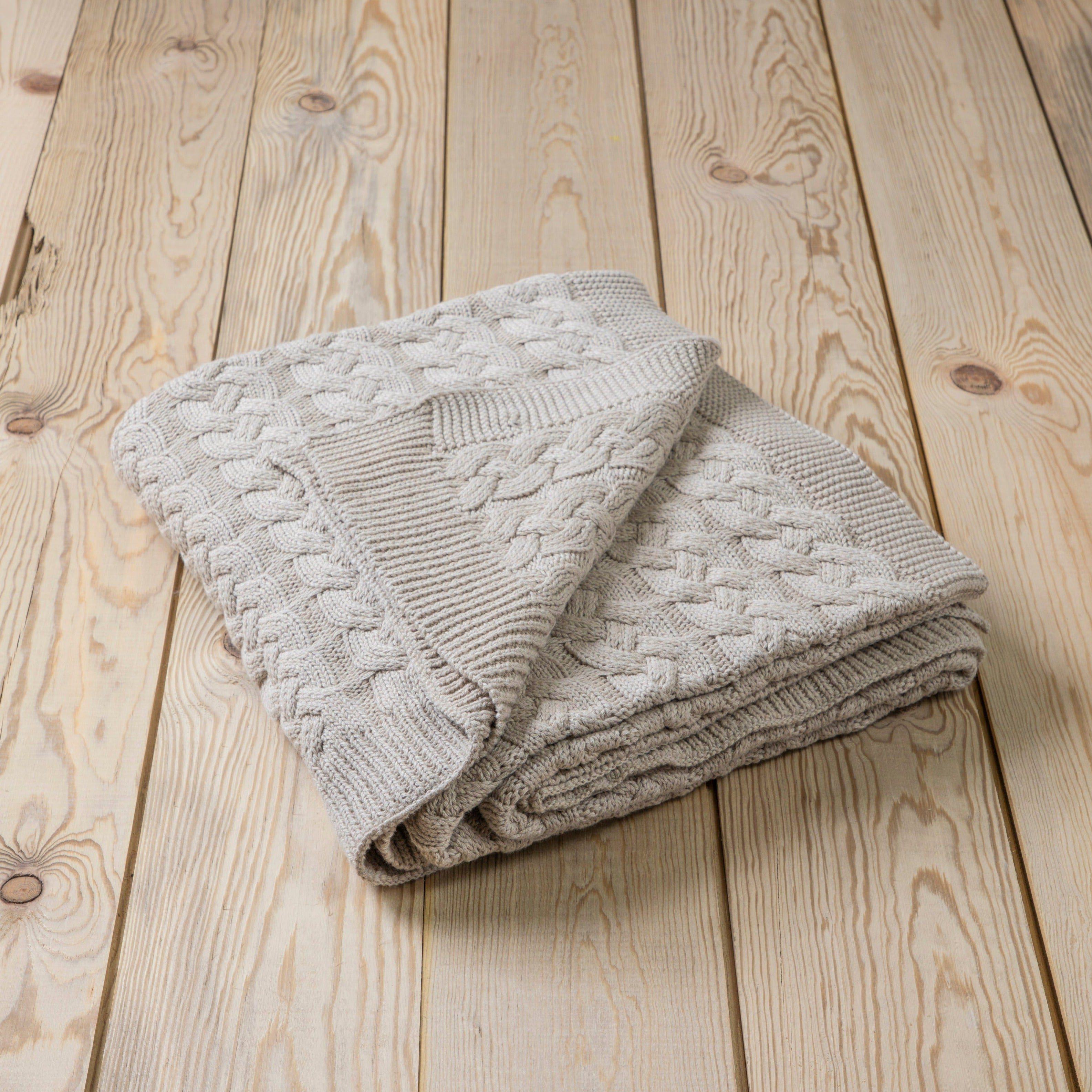 Belmont Double Cable Knit Throw, Linen