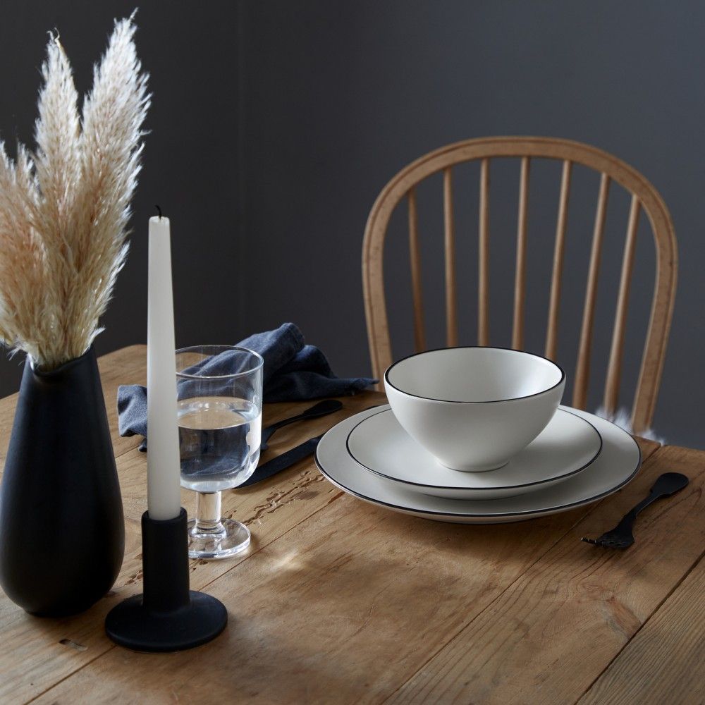 Augusta Side Plate, Natural with Black, Set of 4