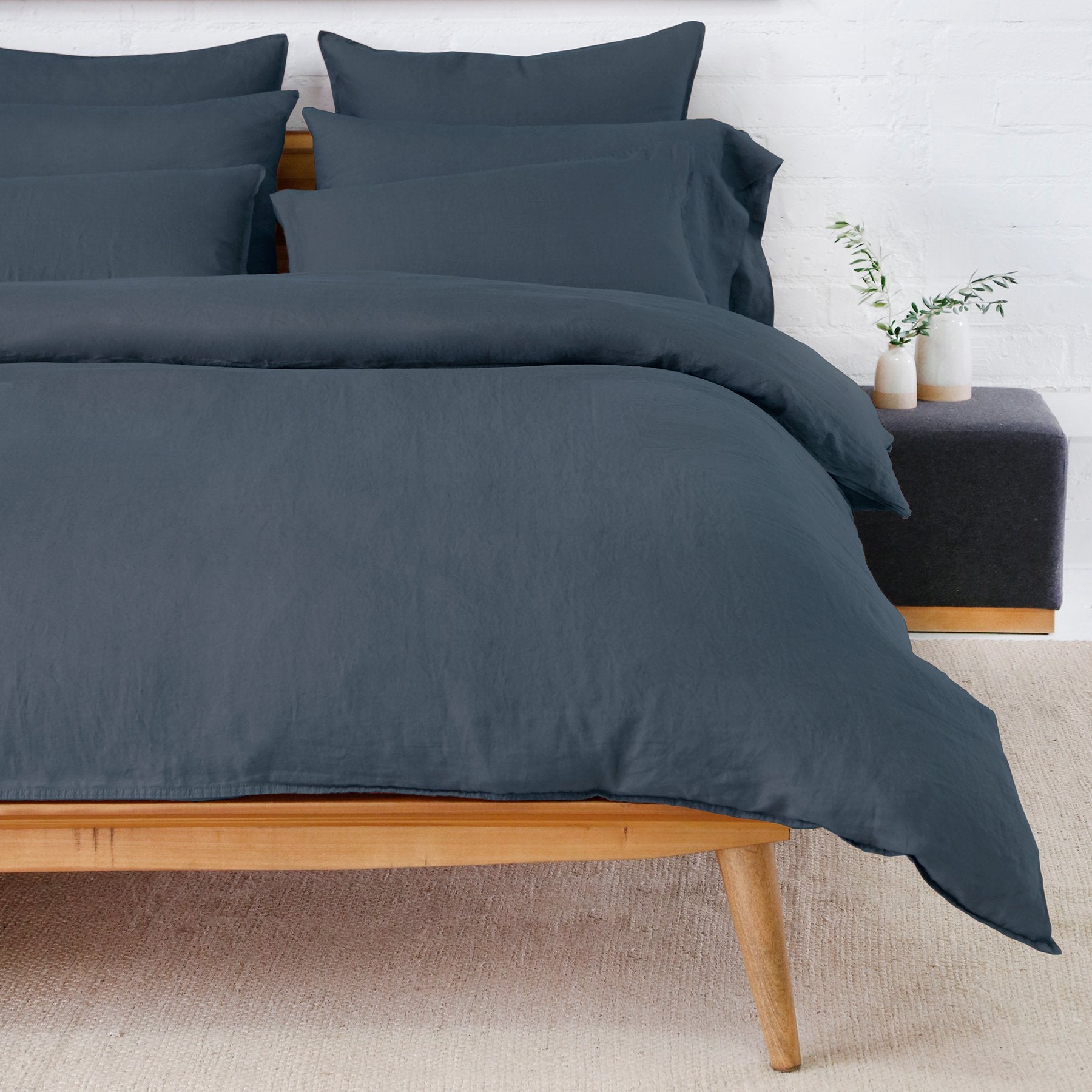 Parker Linen Queen Duvet Set, Navy