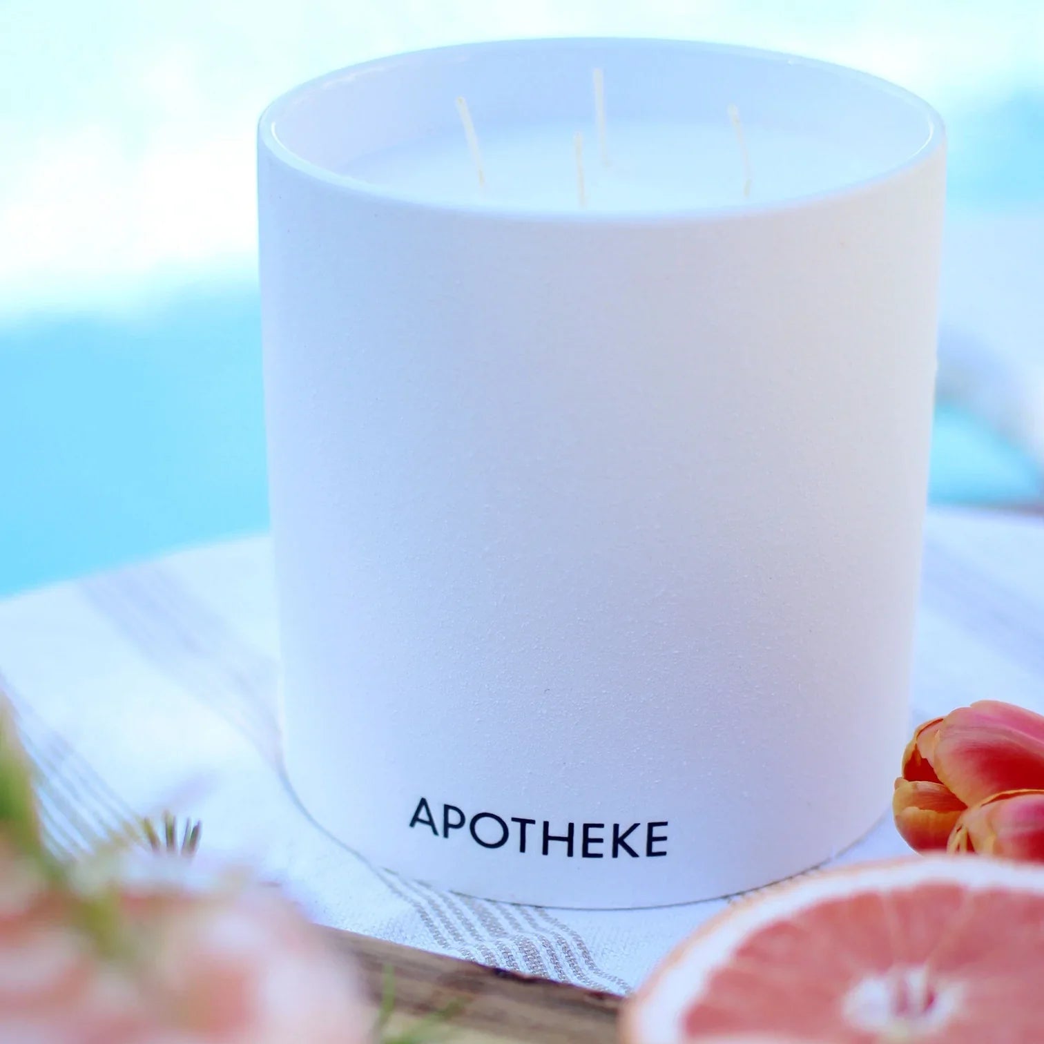 Apotheke Concrete 4-Wick Candle, Sea Salt Grapefruit