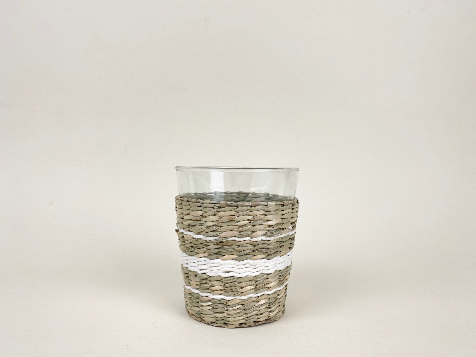 White Collection Seagrass Wide Tumbler - Glass - Seagrass - Brand_Seagrass & Rattan - Kitchen_Drinkware - New Arrivals - Seagrass - Tumblers & Highballs - 6880-L4CNT-WHWhiteCollectionSeagrassWideTumbler