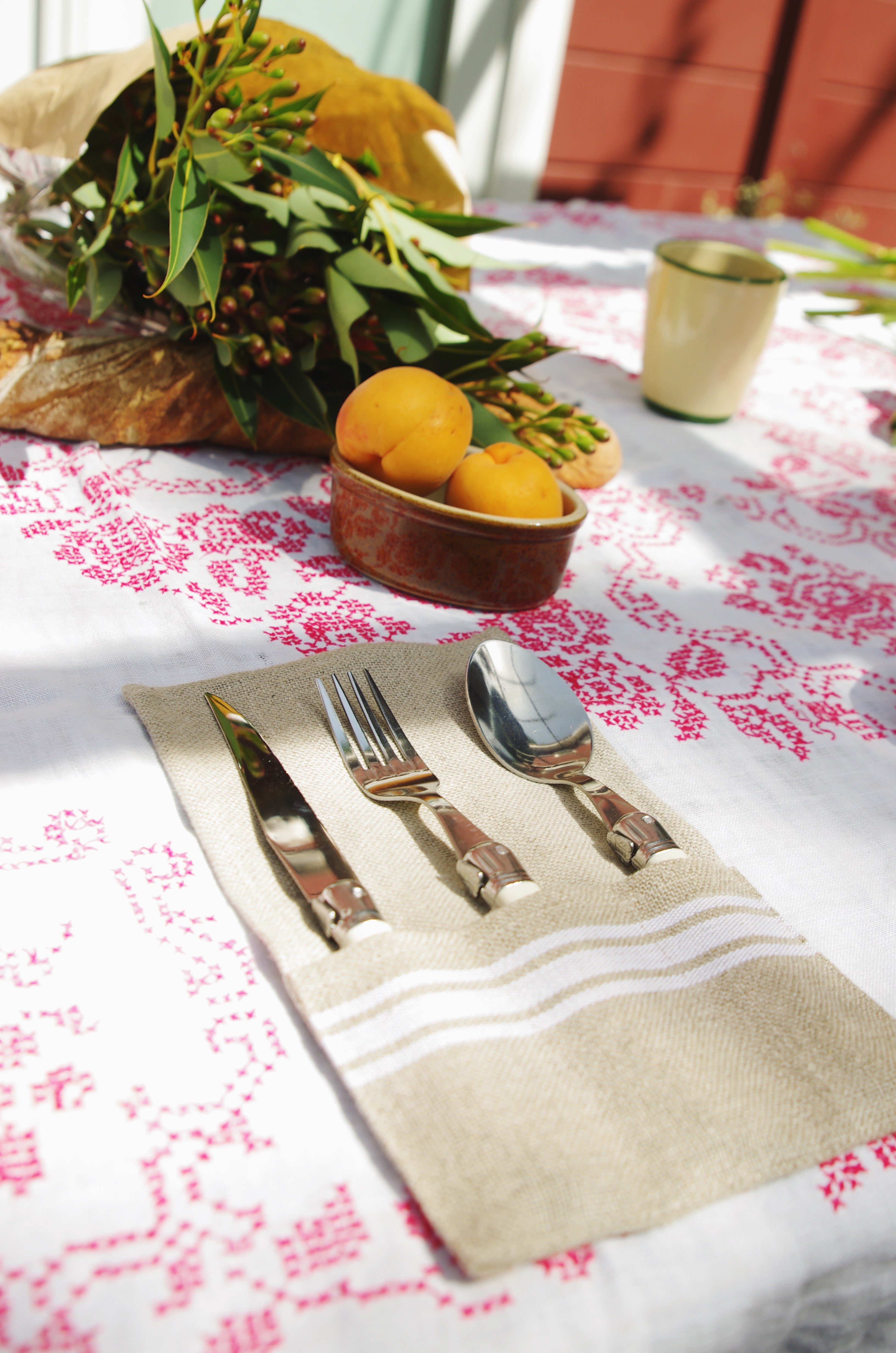 Thieffry — Linen Utensil Holder White Stripe (Set of 2)
